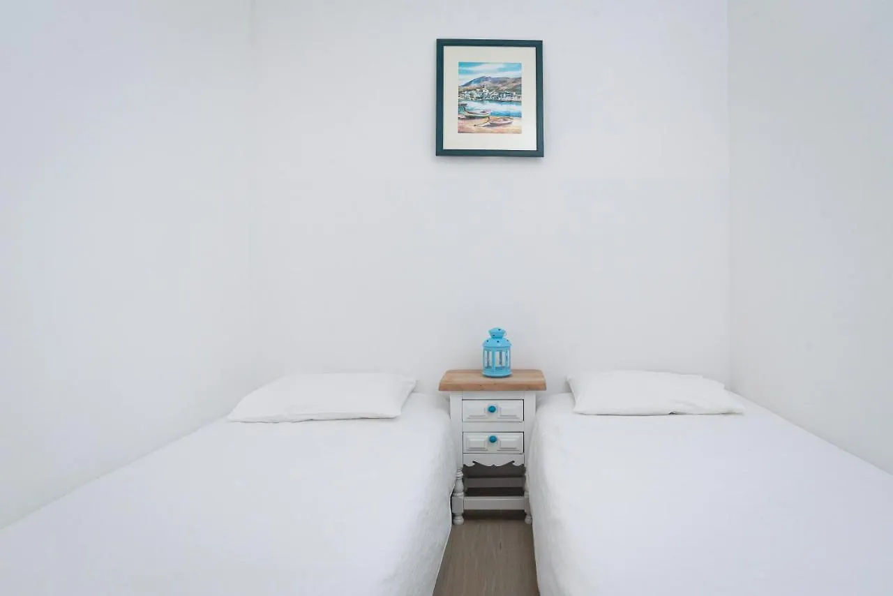 Spondylus Apartment Empuriabrava 0*,